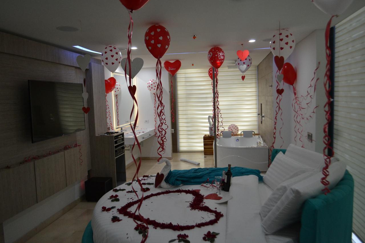 Liebeshotel Elysium *